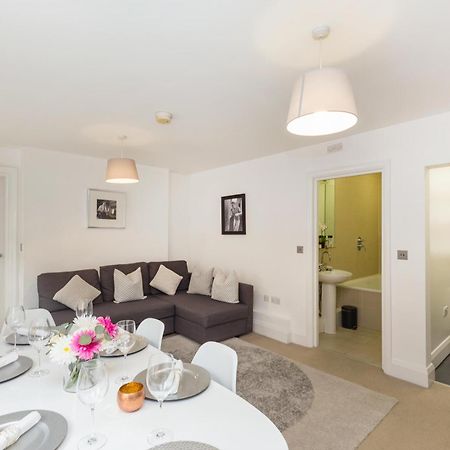 Picton 2Br Apartment - Prime Location & Comfort London Luaran gambar